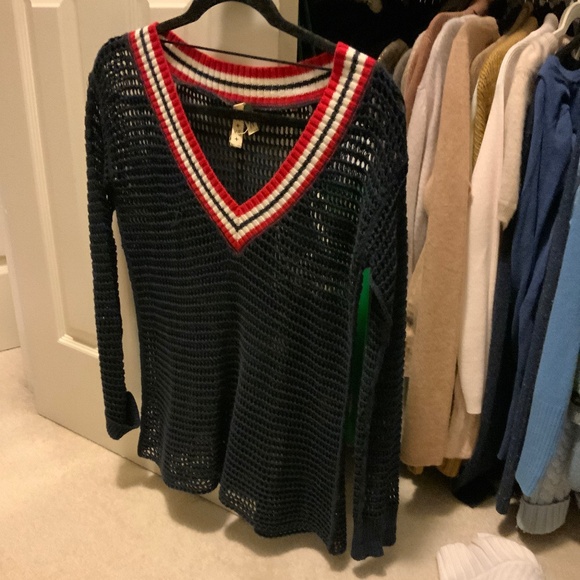 We The Free Navy Blue Net Loose Knit V Neck Preppy Long Sleeve Sweater size XS - Picture 3 of 4
